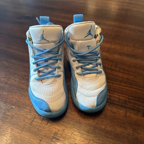 Gently used Air Jordan 12 GS University Blue (Emoji) - Picture 4 of 4